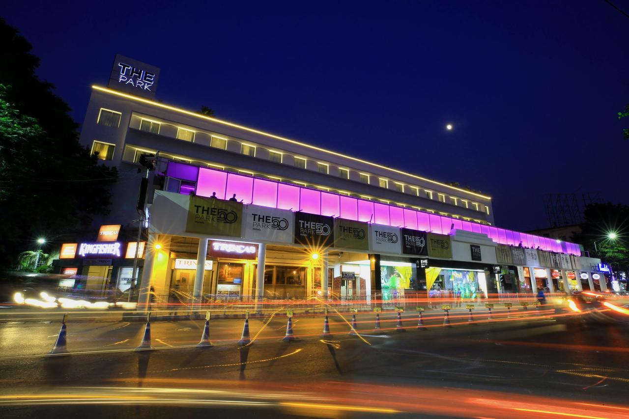 The Park Kolkata Hotel Exterior photo